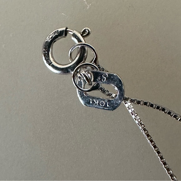 10k Solid White Gold Thin Box Chain Necklace - Picture 7 of 9